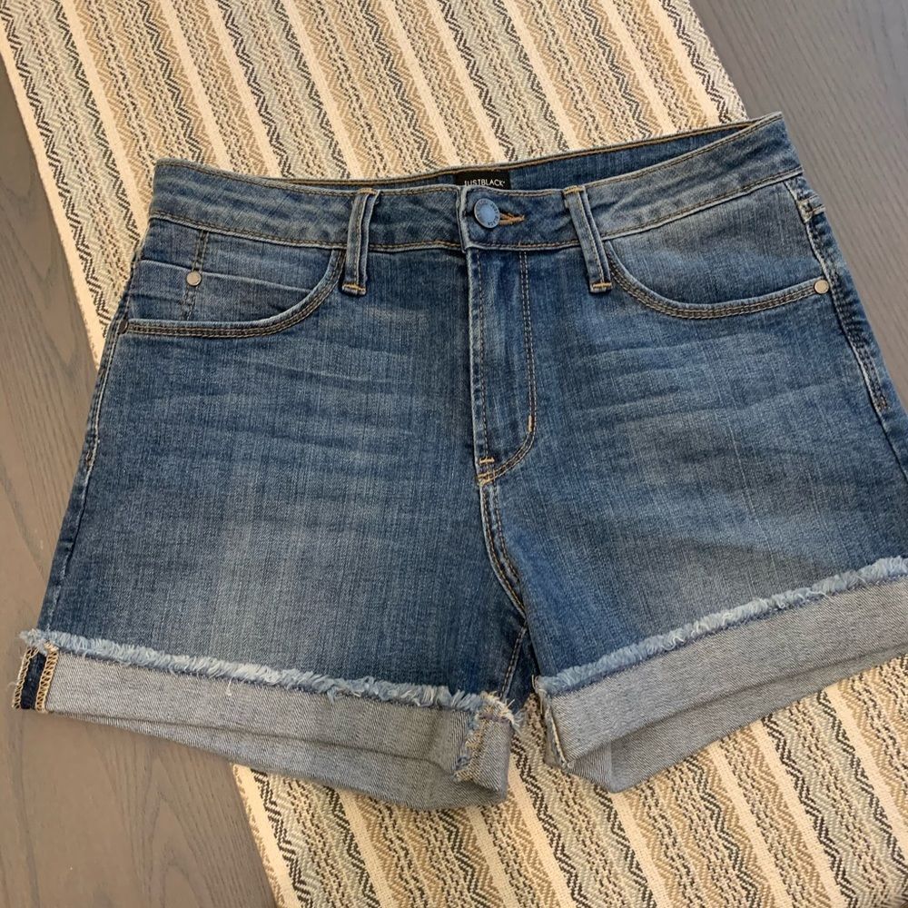 Justblack Cuffed Denim Shorts - Picture 2 of 5